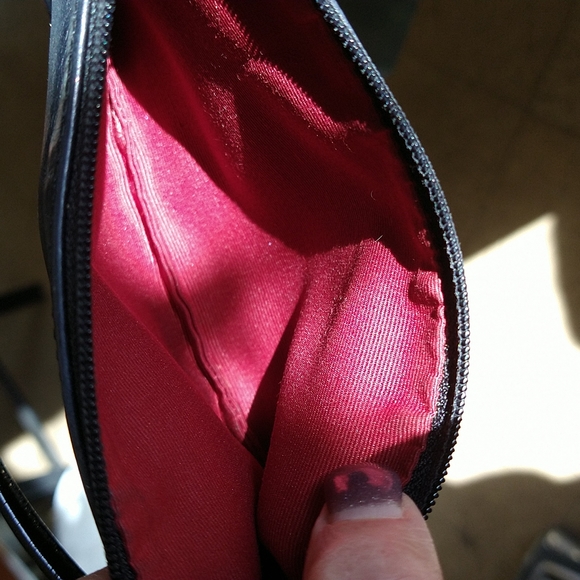 VGUC. Coach black leather wristlet. - Picture 4 of 4